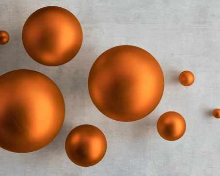 COLOR ORANGE