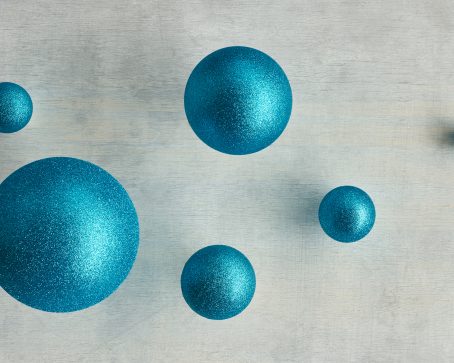 COLOR TEAL