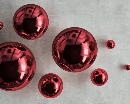 COLOR BURGUNDY